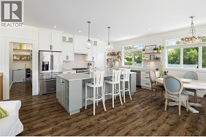 6984 Highway 6 - Photo 6