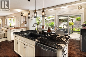 4692 GORDON Drive - Photo 4