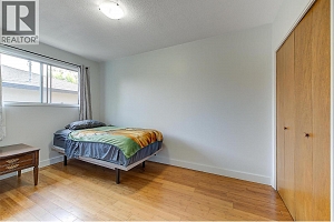 738 Morrison Avenue - Photo 17