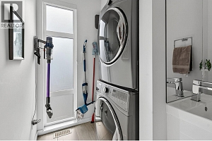 1515 Highland Drive Unit# 33 - Photo 17