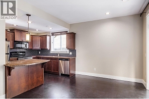 2209 Woodlawn Street - Photo 11