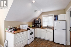 2209 Woodlawn Street - Photo 28