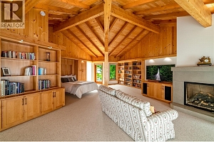 8100, 8104 Silver Star Road - Photo 35