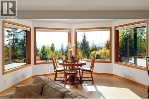 8100, 8104 Silver Star Road - Photo 60