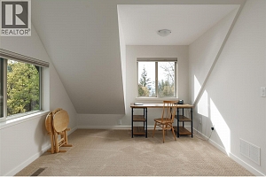 8100, 8104 Silver Star Road - Photo 84