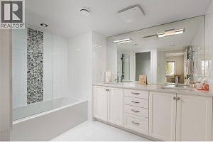 8100, 8104 Silver Star Road - Photo 85