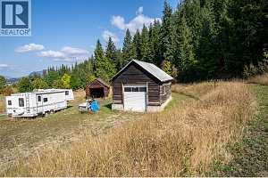 4596 Back Enderby Road - Photo 16