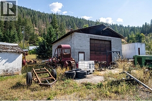 4596 Back Enderby Road - Photo 7