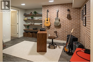 529 KNOWLES Road - Photo 35