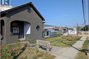 1304 George Street - Photo 2