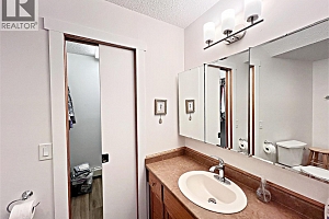 4340A Beach Avenue Unit# 102 - Photo 18