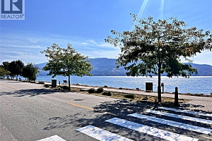 4340A Beach Avenue Unit# 102 - Photo 31