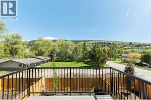 3590 Redecopp Road Unit# 4 - Photo 2