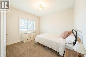 3561 Goldie Way - Photo 11