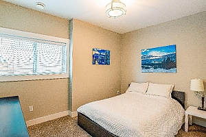 3561 Goldie Way - Photo 12