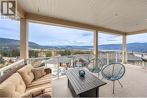 3561 Goldie Way - Photo 17