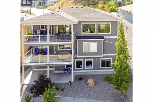 3561 Goldie Way - Photo 19