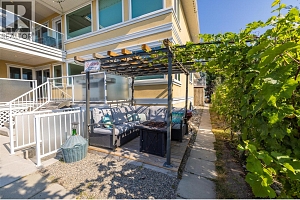 4244 Beach Avenue - Photo 12