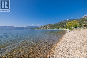 4244 Beach Avenue - Photo 32