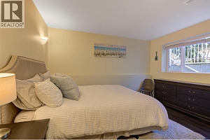 4244 Beach Avenue - Photo 82