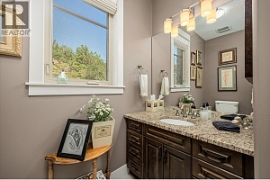 5165 Trepanier Bench Road Unit# 205 - Photo 34