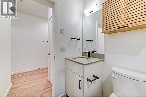 660 Cawston Avenue N Unit# 106 - Photo 20