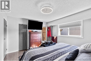 1206 43 Avenue - Photo 35