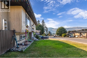 1206 43 Avenue - Photo 4