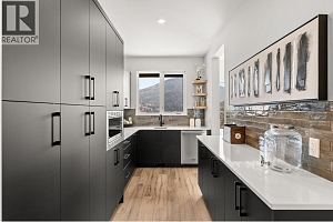 901 Melrose Street - Photo 24