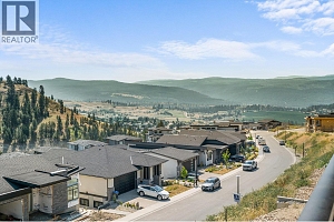 901 Melrose Street - Photo 52