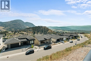 901 Melrose Street - Photo 53