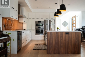 610 Barrera Road - Photo 5