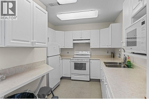 1963 Durnin Road Unit# 303 - Photo 30