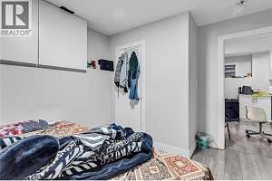 4210 17 Avenue - Photo 34