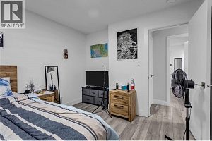 4210 17 Avenue - Photo 7