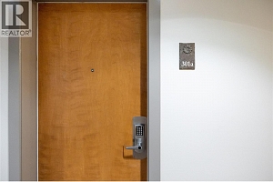 4205 Gellatly Road Unit# 301 - Photo 27