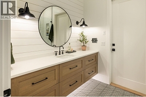 5635 UPPER MISSION Court - Photo 24