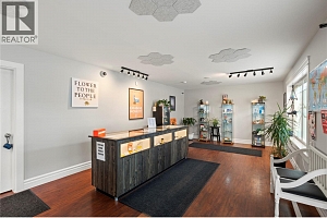 5661 97 Highway - Photo 5