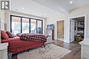 7839 Falcon Ridge Crescent - Photo 17