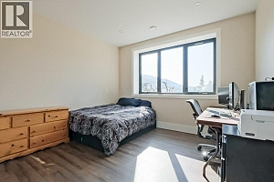 7839 Falcon Ridge Crescent - Photo 25