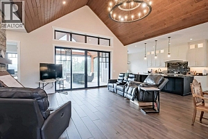 7839 Falcon Ridge Crescent - Photo 4