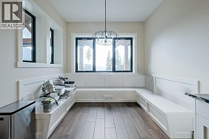 7839 Falcon Ridge Crescent - Photo 8