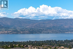 1016 EMSLIE Street - Photo 40