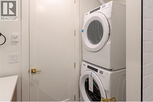 1016 EMSLIE Street - Photo 74