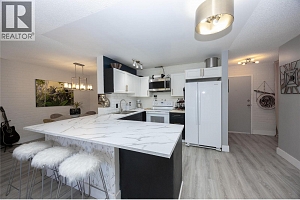 1915 Pacific Court Unit# 206 - Photo 3