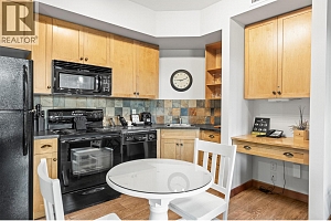 105 Village Centre Court Unit# 321 - Photo 3