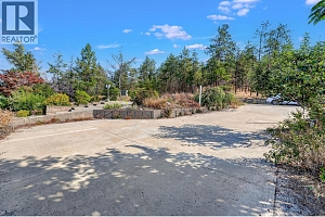 10386 Nighthawk Road - Photo 10