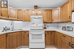 303 Regent Avenue Unit# 27 - Photo 17