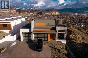 761 Highpointe Lane - Photo 2