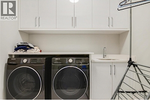 761 Highpointe Lane - Photo 32